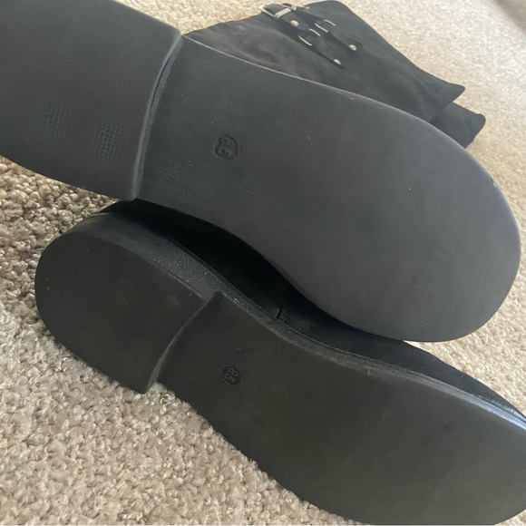 Over the knee boot - Picture 4 of 8